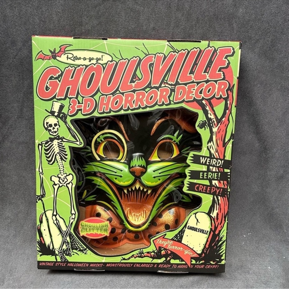 Ghoulsville Horror 3D Black Cat Mask Retro A Go Go Halloween decor